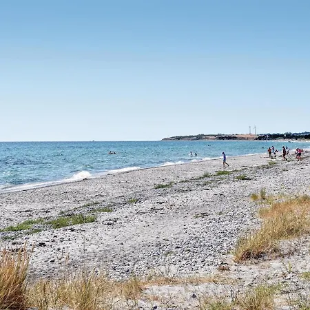 Three Bedroom Holiday In * Ebeltoft